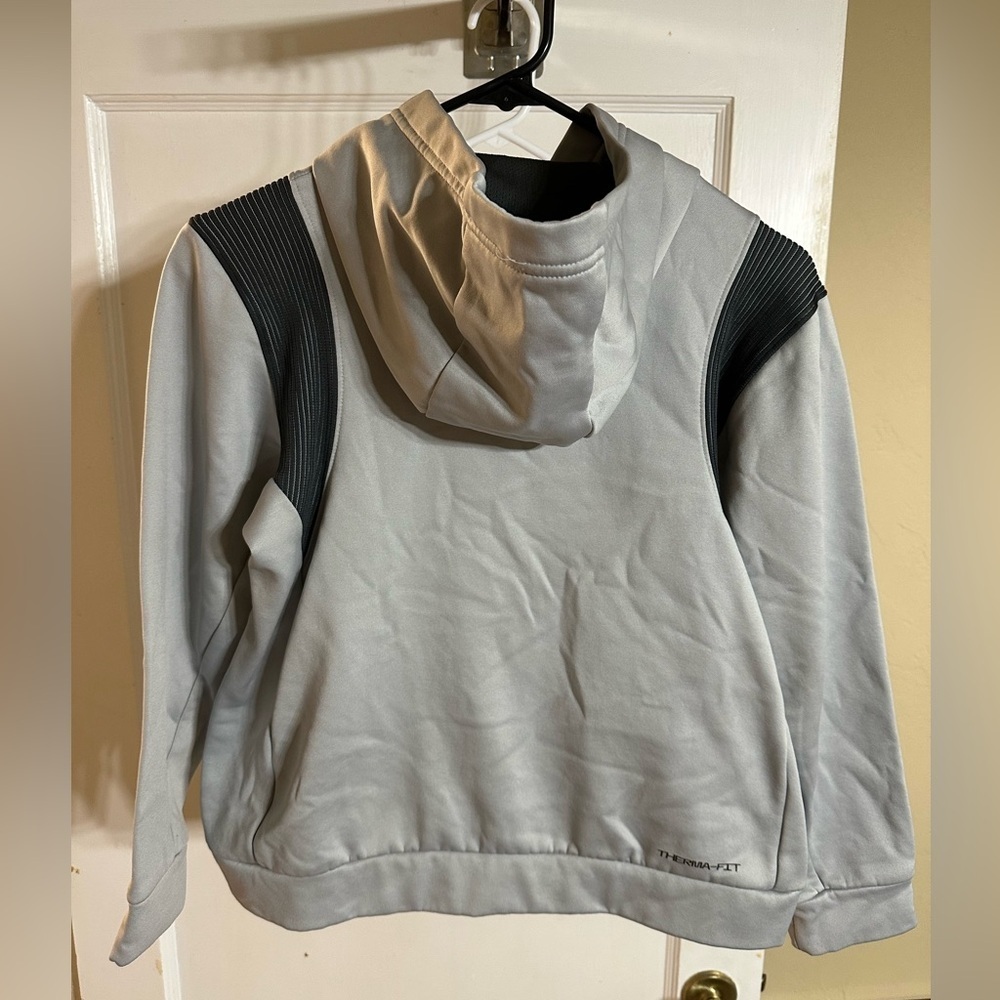 Kids Nike Gray Hoodie with Black Logo - Picture 4 of 12